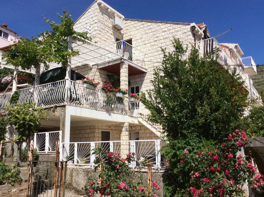 Guest House Taira ดูบรอฟนิก ภายนอก รูปภาพ