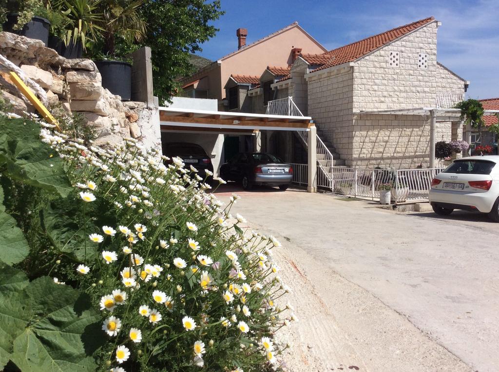 Guest House Taira ดูบรอฟนิก ภายนอก รูปภาพ
