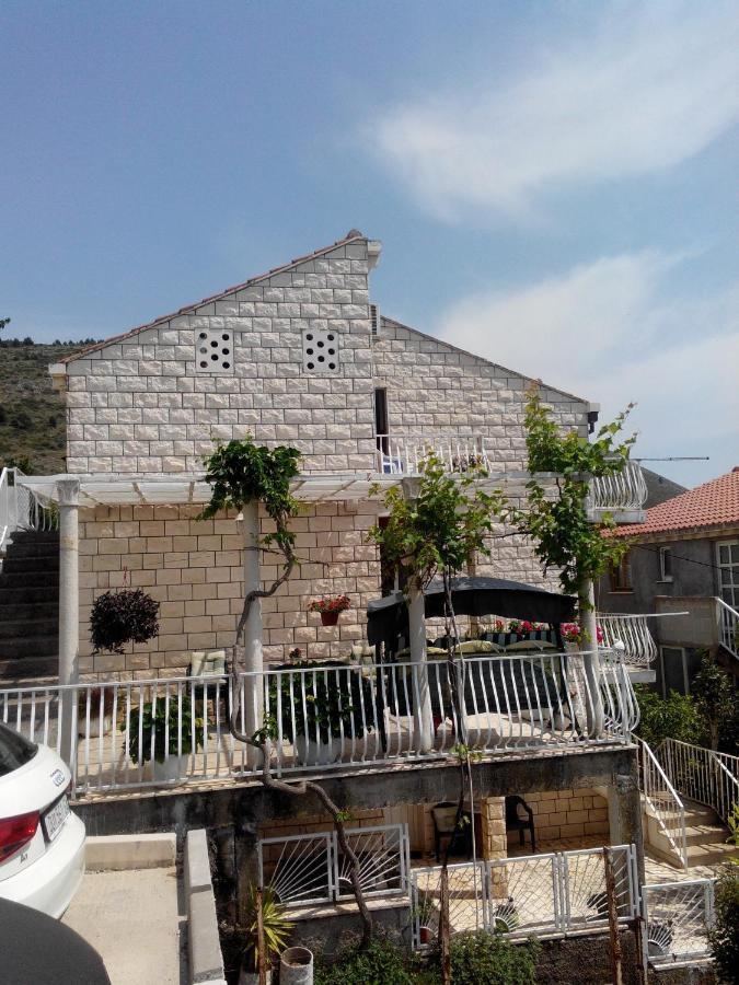 Guest House Taira ดูบรอฟนิก ภายนอก รูปภาพ